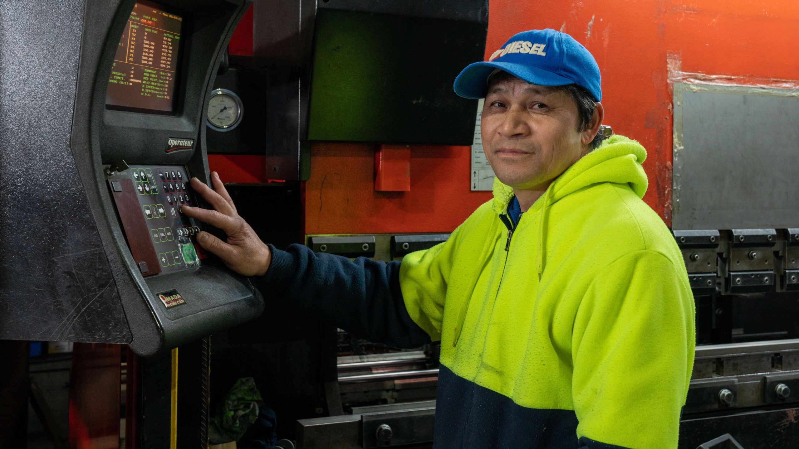 Argent Open Frame Racks compared to enclosed server racks